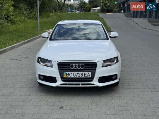 Audi A4                              2008г. в рассрочку