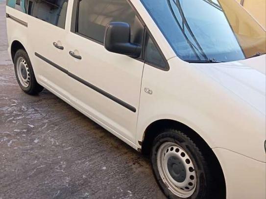 Volkswagen Caddy 2006g. in Raten