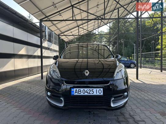 Renault Scenic                          2012г. в рассрочку