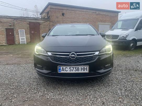 Opel Astra 2017г. в рассрочку