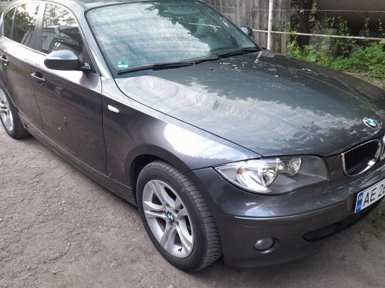 Bmw 1 серия                         2005г. в рассрочку