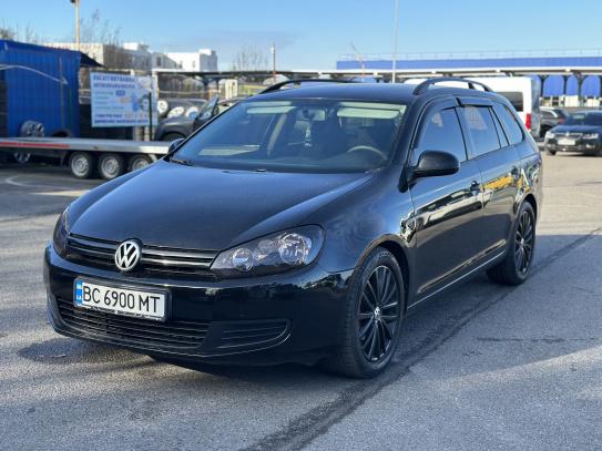 Volkswagen Golf 2011р. у розстрочку