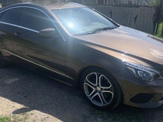 Mercedes-benz E-class
                         2014г. в рассрочку