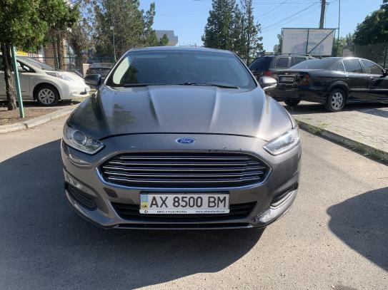 Ford Fusion hybrid                   2014г. в рассрочку