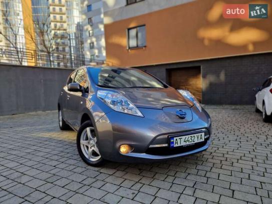 Nissan Leaf 2014р. у розстрочку