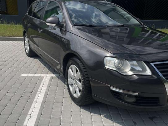 Volkswagen Passat
                          2010г. в рассрочку