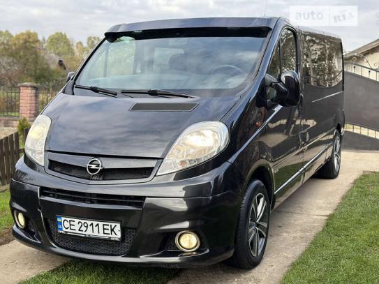 Opel Vivaro 2011г. в рассрочку