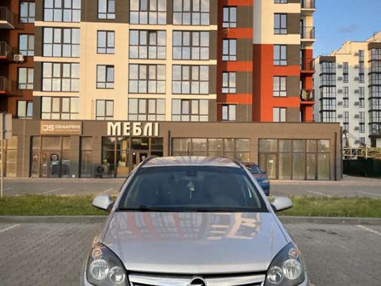 Opel Astra
                           2010г. в рассрочку
