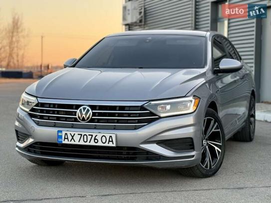 Volkswagen Jetta
                           2021г. в рассрочку