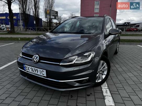 Volkswagen Golf 2018г. в рассрочку
