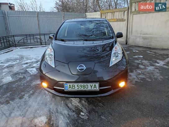 Nissan Leaf                            2014г. в рассрочку