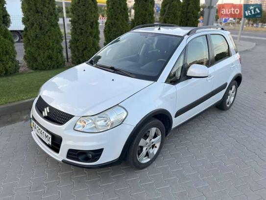 Suzuki Sx4
                             2013г. в рассрочку