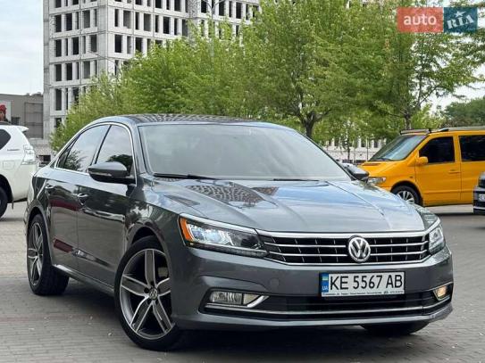 Volkswagen Passat                          2017г. в рассрочку