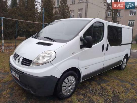 Renault Trafic                          2013г. в рассрочку