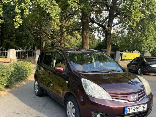 Nissan Note 2012г. в рассрочку