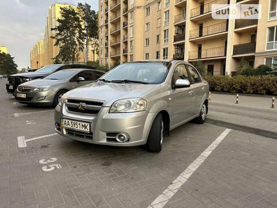 Chevrolet Aveo 2008р. у розстрочку