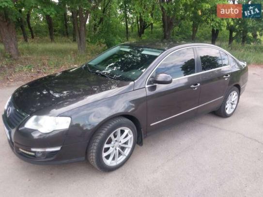 Volkswagen Passat 2008г. в рассрочку