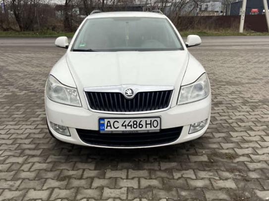 Skoda Octavia
                         2009г. в рассрочку