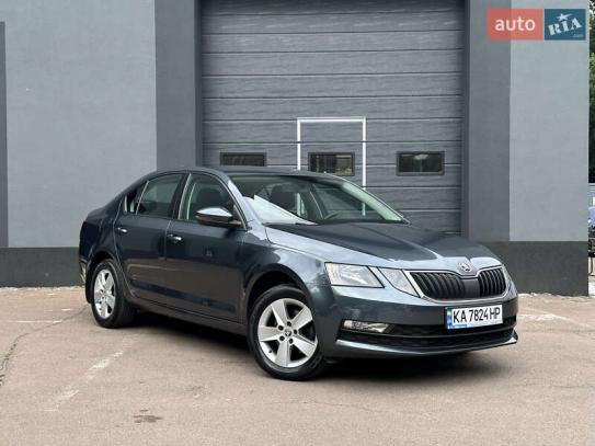 Skoda Octavia                         2017г. в рассрочку