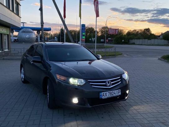 Honda Accord
                          2010г. в рассрочку