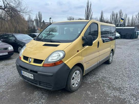 Renault Trafic                          2004г. в рассрочку