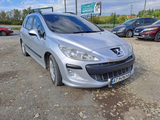 Peugeot 308                             2008г. в рассрочку