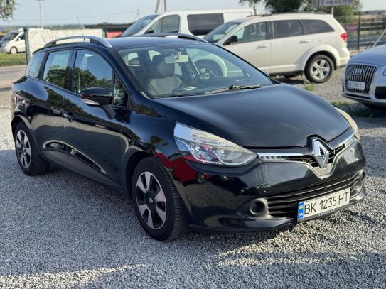 Renault Clio 2014р. у розстрочку