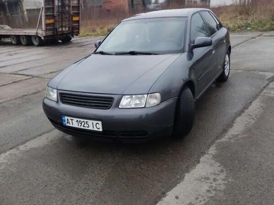 Audi A3 2000р. у розстрочку