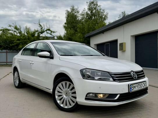 Volkswagen Passat                          2014г. в рассрочку