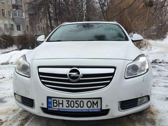 Opel Insignia 2013г. в рассрочку