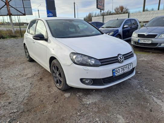 Volkswagen Golf 2011г. в рассрочку