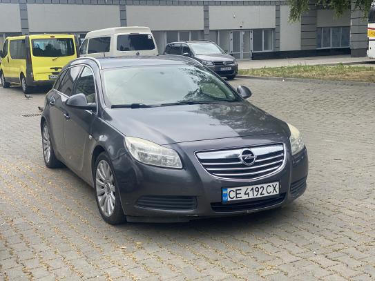 Opel Insignia 2009г. в рассрочку