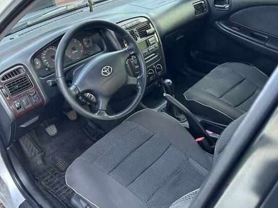Toyota Avensis                         2002г. в рассрочку