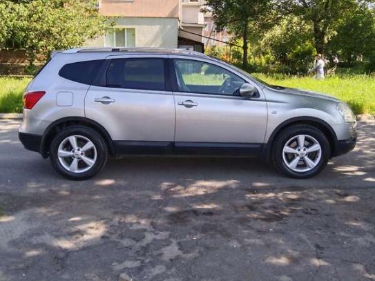 Nissan Qashqai +2                      2009г. в рассрочку