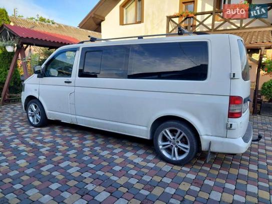 Volkswagen Transporter                     2010г. в рассрочку