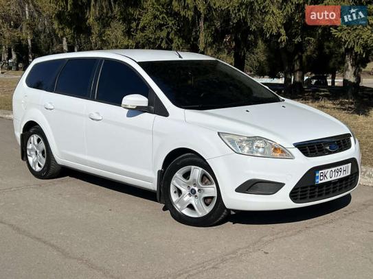 Ford Focus
                           2010г. в рассрочку