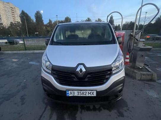 Renault Trafic 2016г. в рассрочку