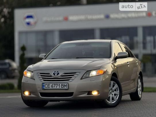 Toyota Camry 2007р. у розстрочку