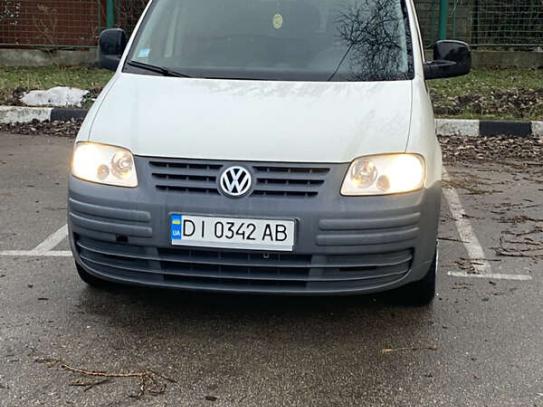 Volkswagen Caddy
                           2007г. в рассрочку