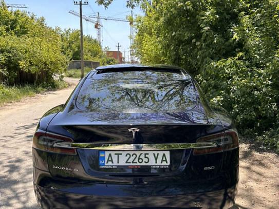 Tesla Model s
                         2015г. в рассрочку