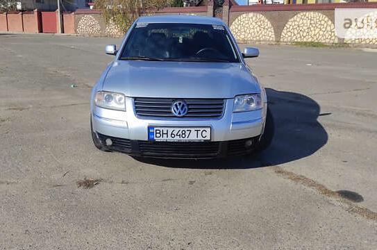 Volkswagen Passat 2001р. у розстрочку