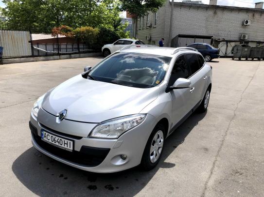 Renault Megane
                          2011г. в рассрочку