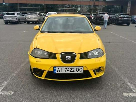 Seat Ibiza                           2006г. в рассрочку