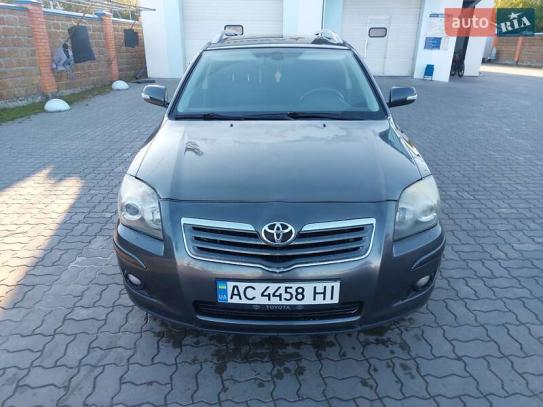 Toyota Avensis
                         2006г. в рассрочку