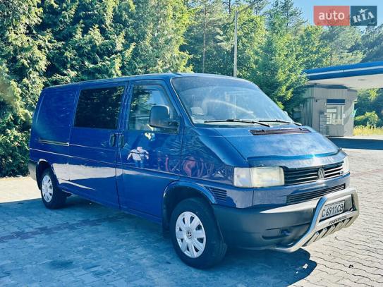 Volkswagen Transporter                     2002г. в рассрочку