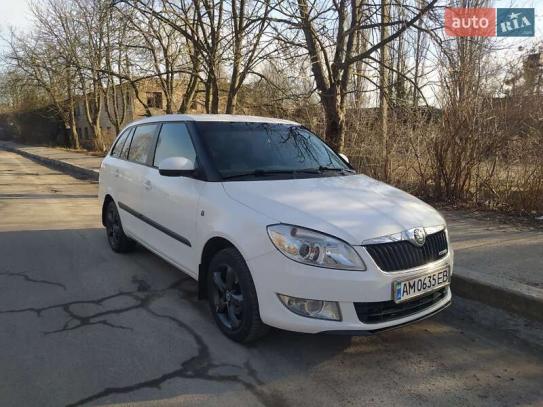 Skoda Fabia 2011g. in Raten