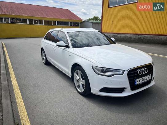 Audi A6                              2012г. в рассрочку