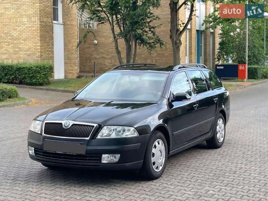 Skoda Octavia 2006р. у розстрочку