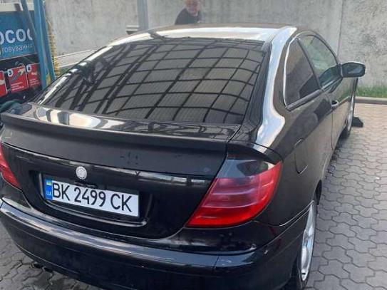 Mercedes-benz C-class                         2001г. в рассрочку