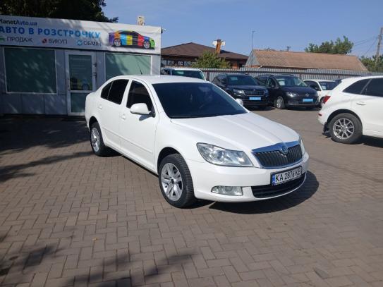 Skoda Octavia                         2010г. в рассрочку